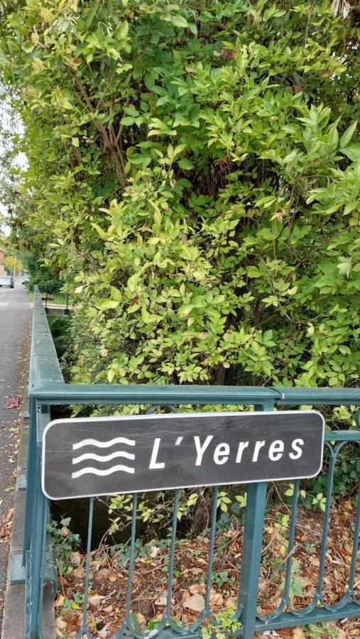 Chalet Fleuve Avec Parking-Barbecue Yerres Экстерьер фото